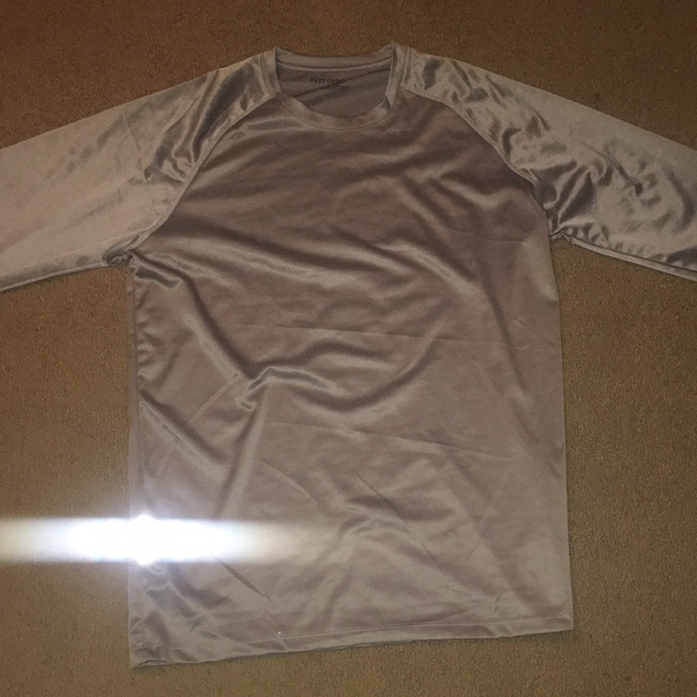 long sleeve t shirt